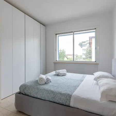 Guesthost - Cozy Inside A With Garden Near The Sea * Marina di Pietrasanta
